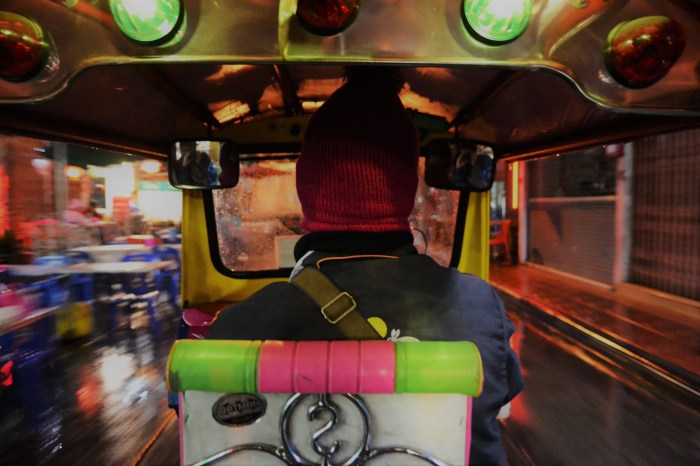 transporte barato bangkok