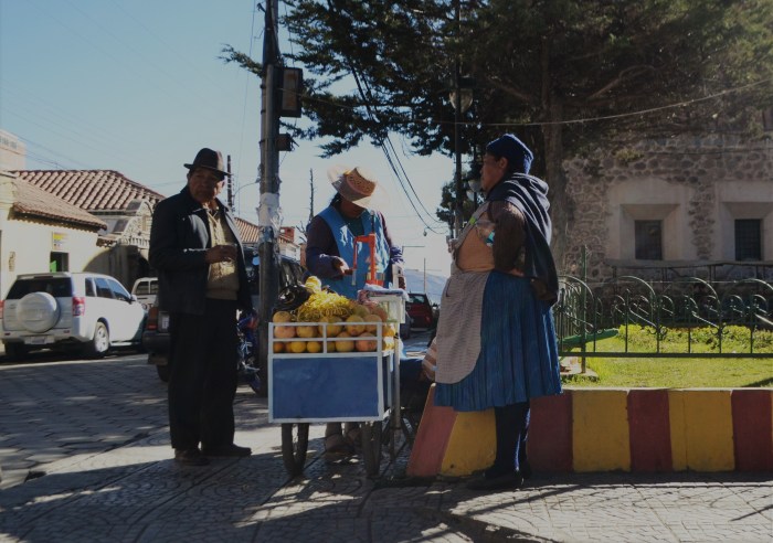comida callejera Bolivia