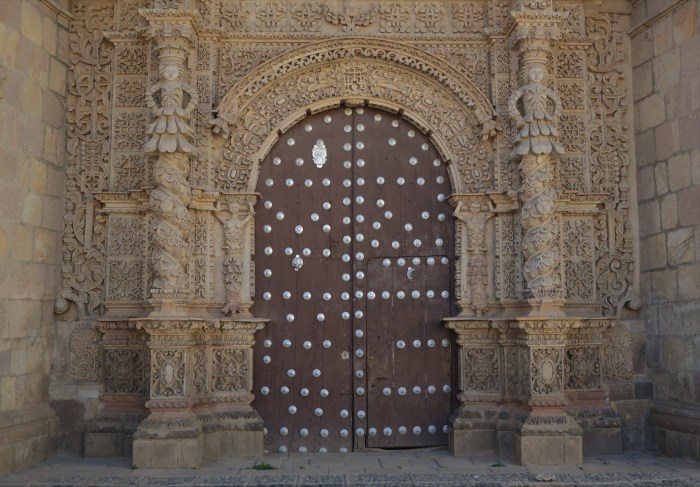 Portón ciudad vieja