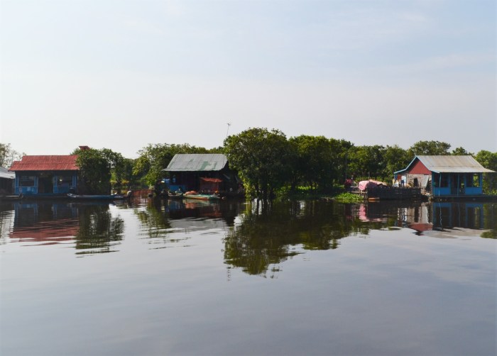 Barco Tonlé Sap Camboya