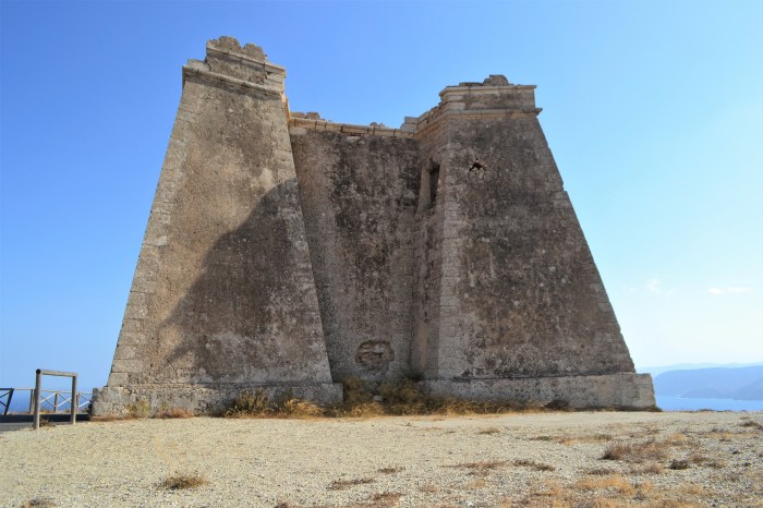 Mesa Roldán Cabo Gata