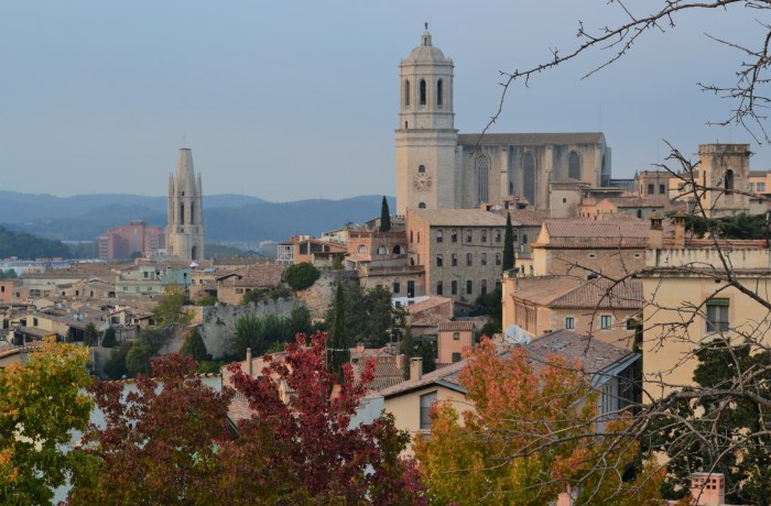 Gironés viajar